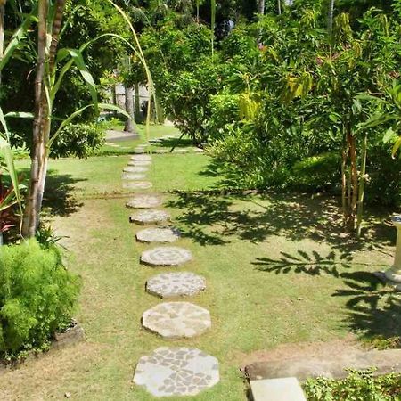 Villa Serene&Spa Mangsit Exterior foto