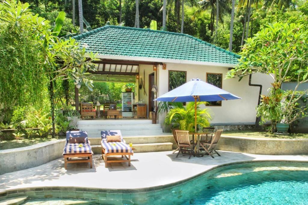 Villa Serene&Spa Mangsit Exterior foto