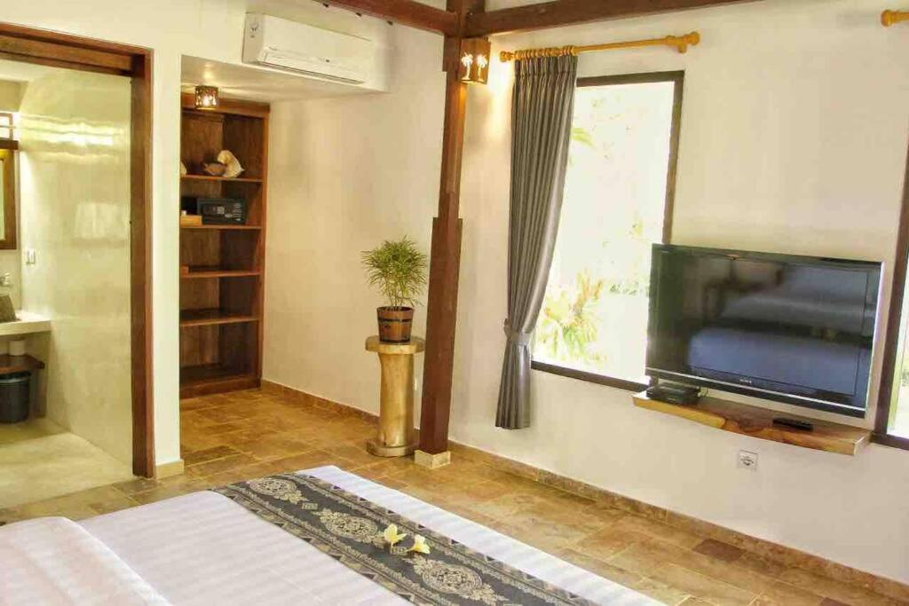 Villa Serene&Spa Mangsit Exterior foto